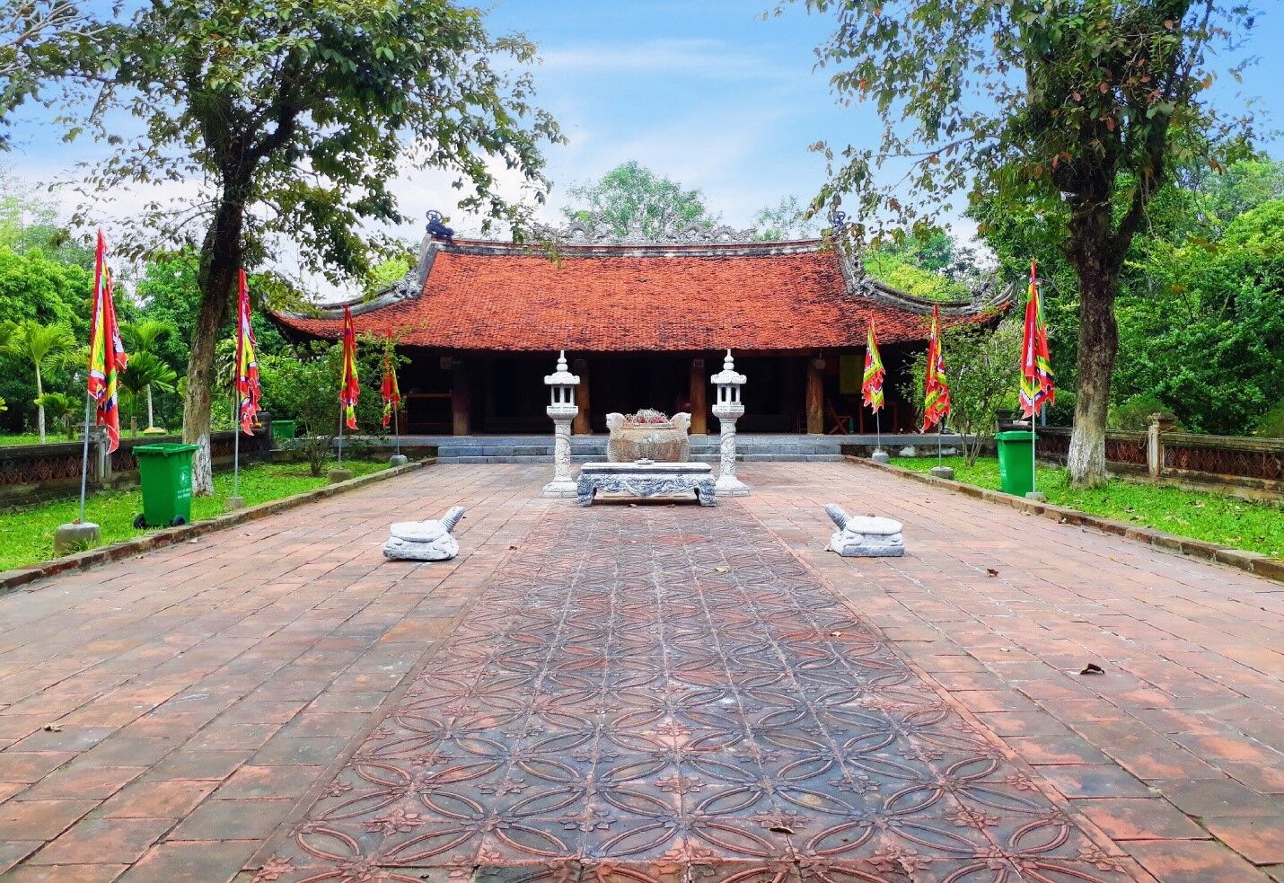 Đền thờ Vua Lê Hoàn